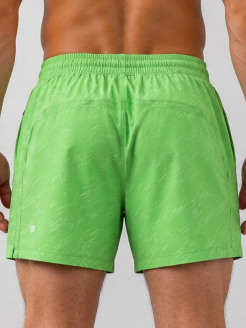 Lululemon Men's Pace Breaker Linerless Short 5" L Athleisure Gym